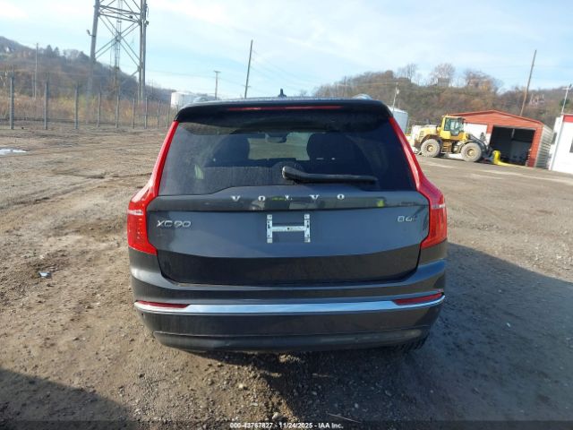Volvo XC90 B6 Ultimate Bright Theme 7-seater Image 12