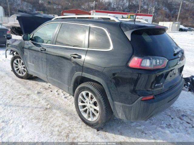 Jeep Cherokee Latitude 4x4 Image 4