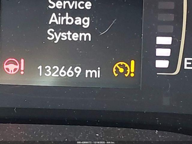 Jeep Cherokee Latitude 4x4 Image 17