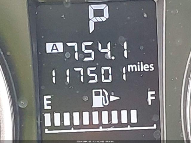 Subaru Impreza 2.0i Image 8