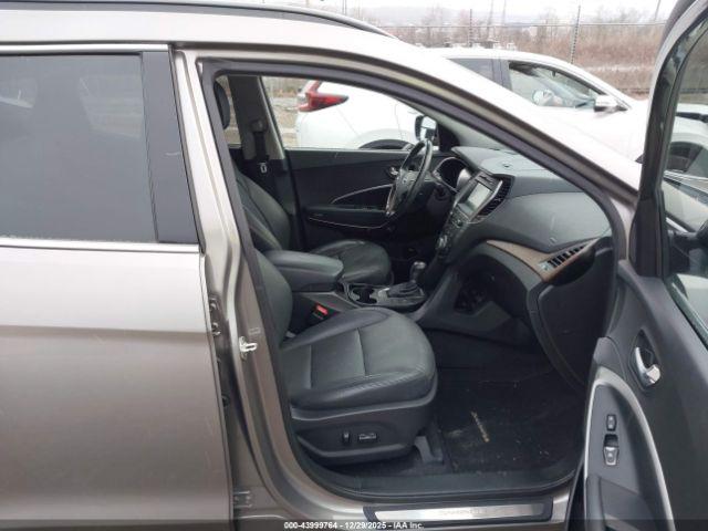 Hyundai SANTA FE 2.0t Image 12