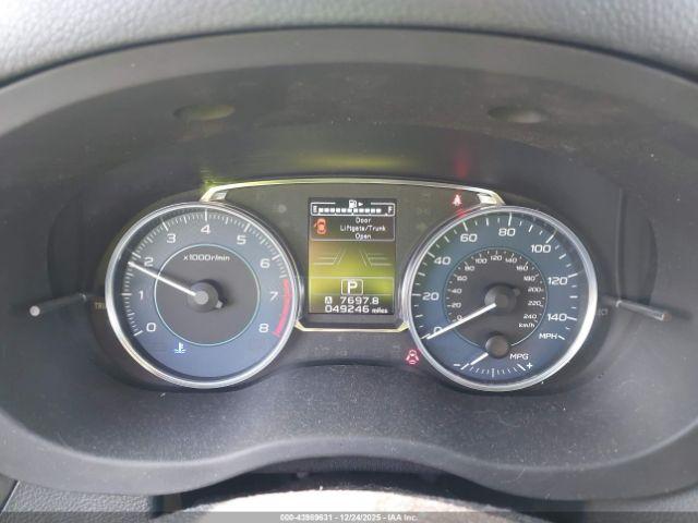 Subaru Crosstrek 2.0i Premium Image 11