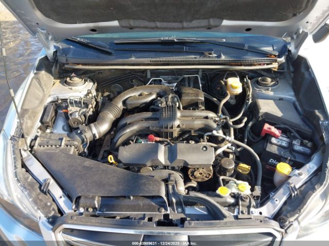 Subaru Crosstrek 2.0i Premium Image 10