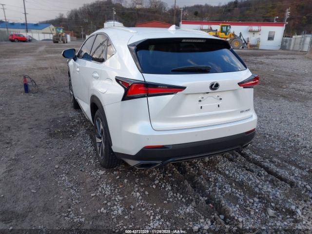 Lexus NX Image 16