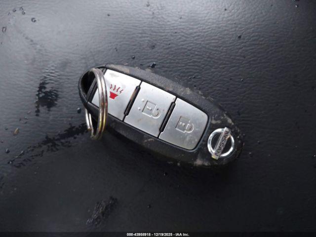 Nissan Rogue Sv Image 13