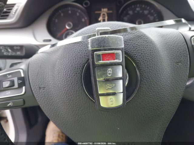 Volkswagen CC 2.0t R-line Image 9