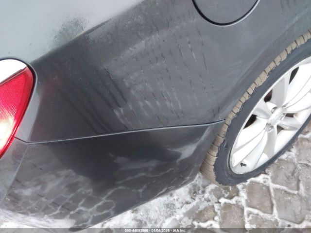 Buick Verano Image 10