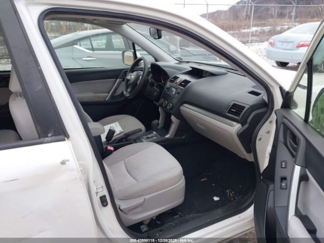 Subaru Forester 2.5i Premium Image 2