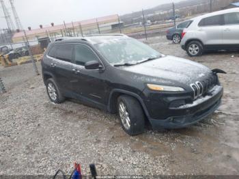  Salvage Jeep Cherokee