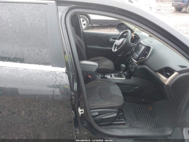 Jeep Cherokee Latitude Image 11