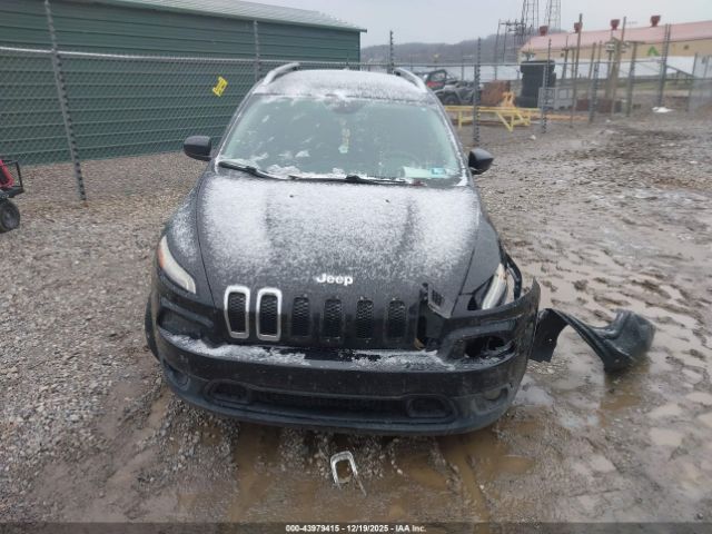 Jeep Cherokee Latitude Image 16