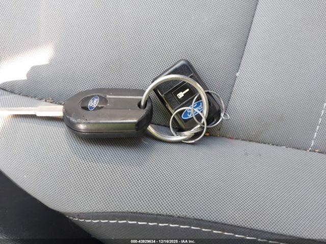 Ford Escape Se Image 16