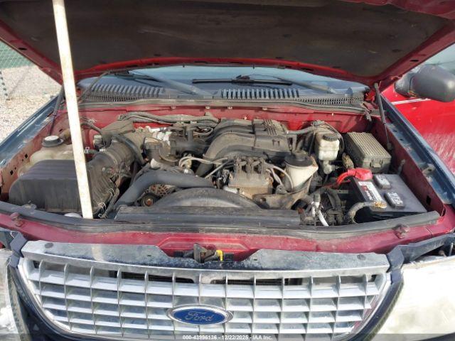 Ford Explorer Image 8