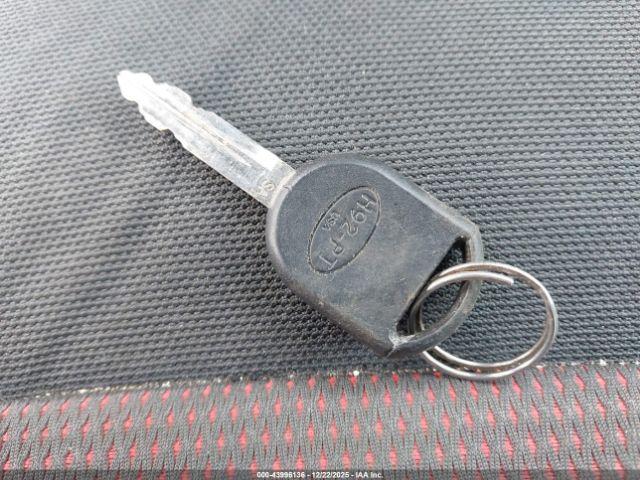 Ford Explorer Image 12