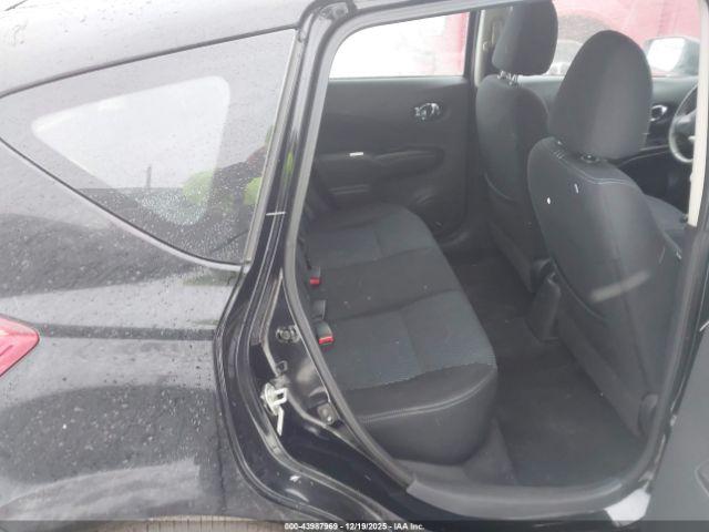 Nissan Versa Image 11