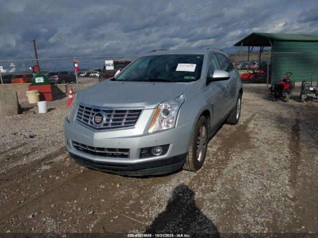 Cadillac SRX Luxury Collection Image 11