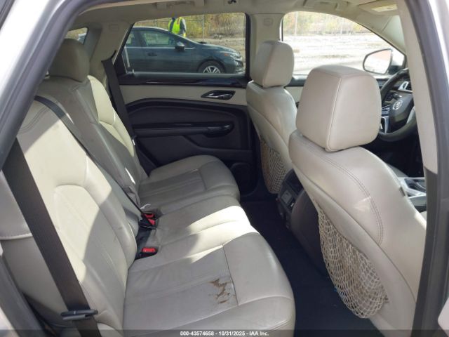 Cadillac SRX Luxury Collection Image 4