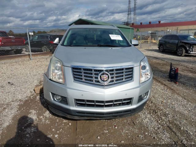 Cadillac SRX Luxury Collection Image 7