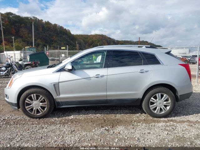 Cadillac SRX Luxury Collection Image 3