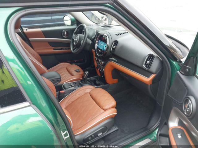 MINI Countryman Cooper S Image 2