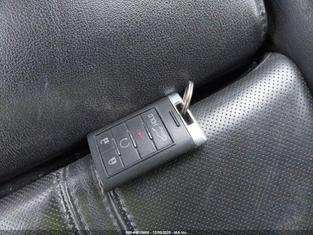 Cadillac SRX Luxury Collection Image 9