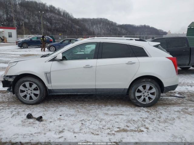 Cadillac SRX Luxury Collection Image 18