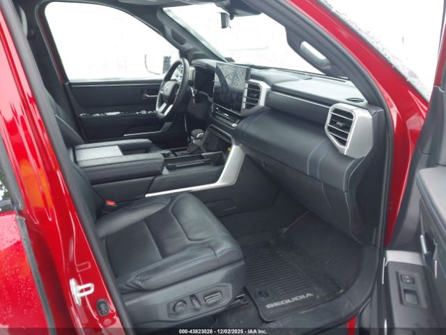 Toyota Sequoia Platinum Image 6