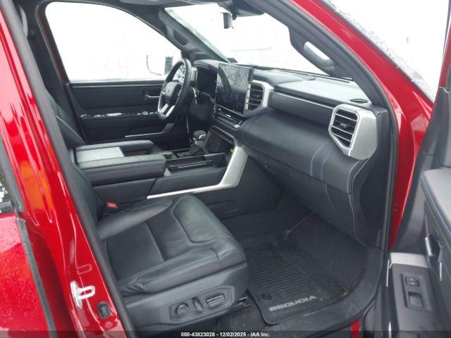 Toyota Sequoia Platinum Image 6