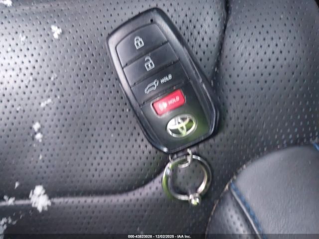 Toyota Sequoia Platinum Image 8