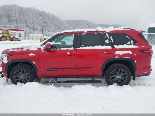 Toyota Sequoia Platinum Image 13