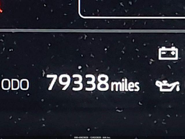 Toyota Sequoia Platinum Image 11