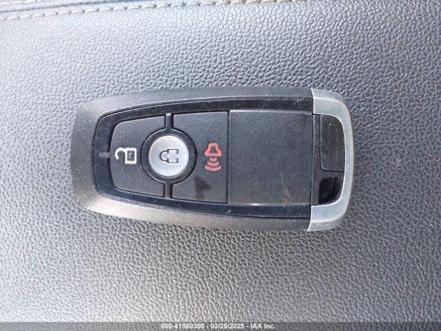 Ford Escape Se Image 11