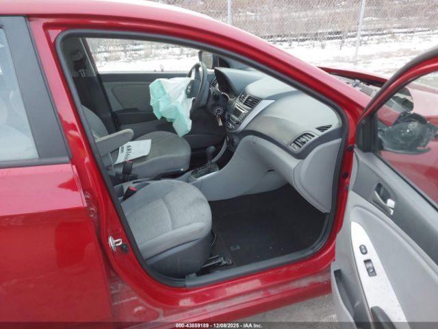 Hyundai ACCENT Se Image 2