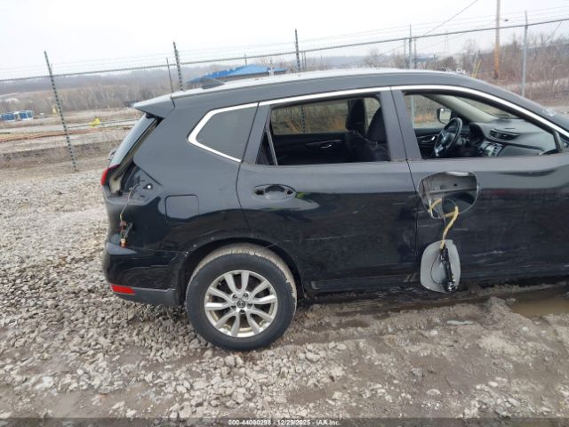 Nissan Rogue Sv Image 9