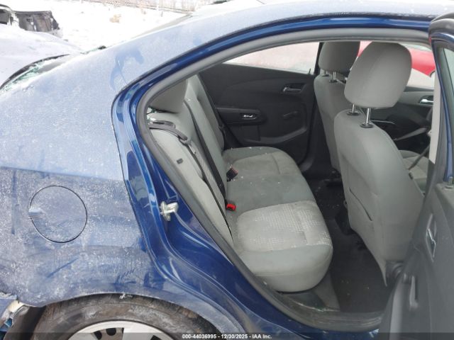 Chevrolet Sonic Ls Auto Image 6