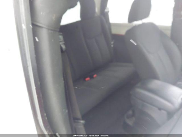 Jeep Wrangler Sport 4x4 Image 6