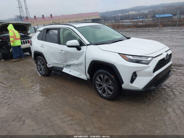 Toyota RAV4 Xle Premium Image 1