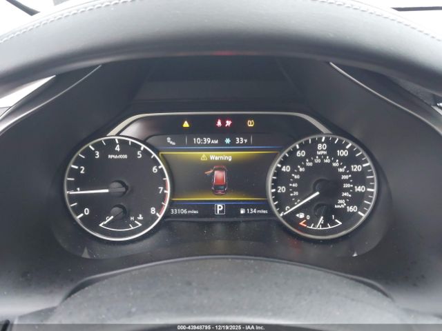 Nissan Murano Platinum Image 14