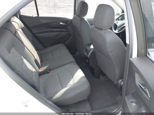 Chevrolet Equinox Lt Image 6