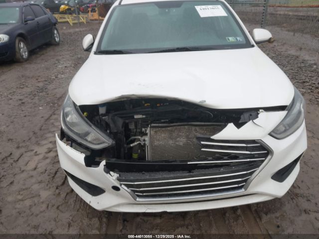 Hyundai ACCENT Se Image 3