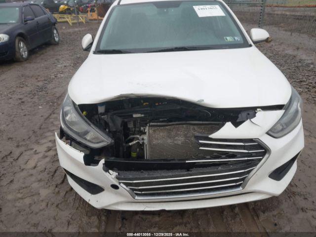 Hyundai ACCENT Se Image 3