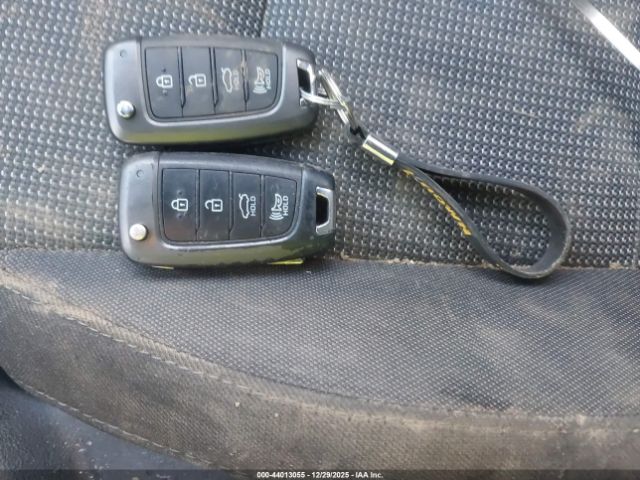 Hyundai ACCENT Se Image 6