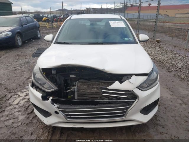 Hyundai ACCENT Se Image 5