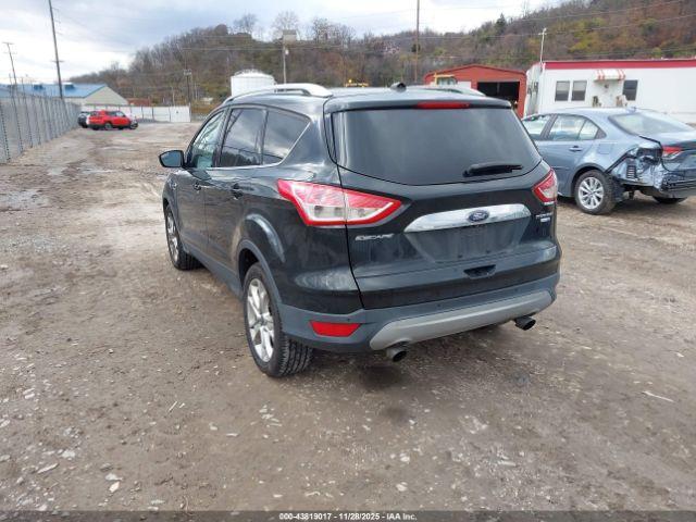 Ford Escape Titanium Image 8