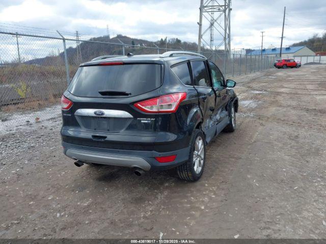 Ford Escape Titanium Image 4