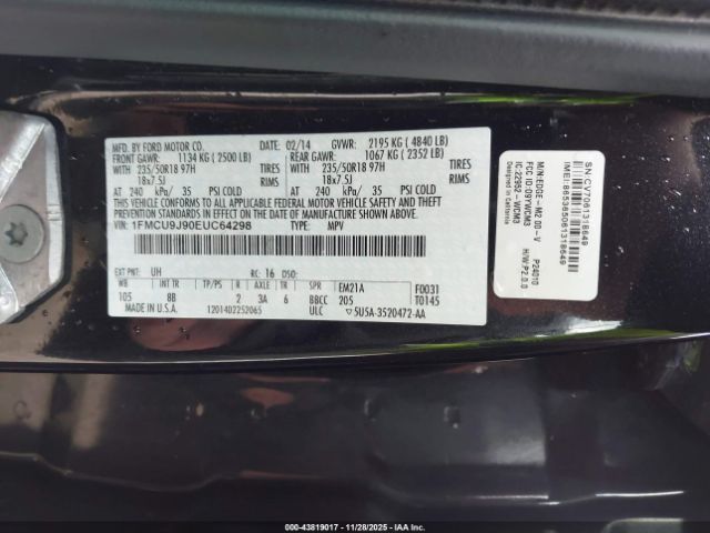 Ford Escape Titanium Image 14