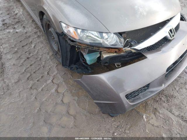 Honda Civic Lx Image 8