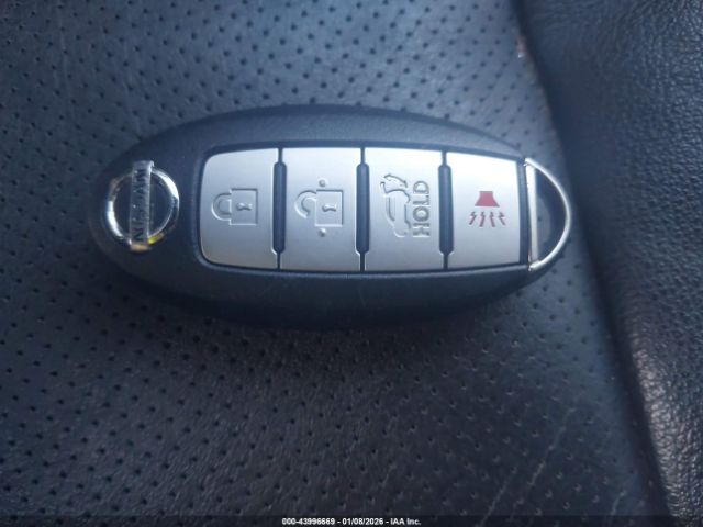 Nissan Rogue Sl Image 2