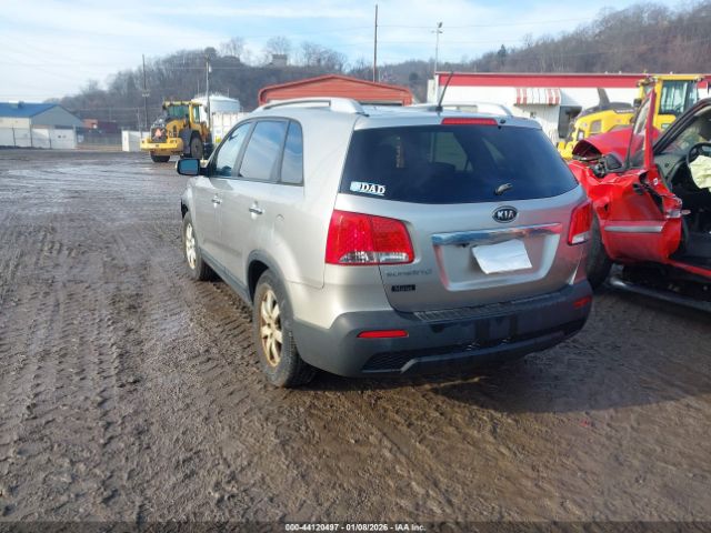 Kia Sorento Lx Image 3