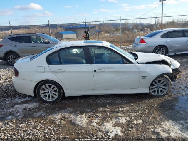 BMW 3 Series Image 8